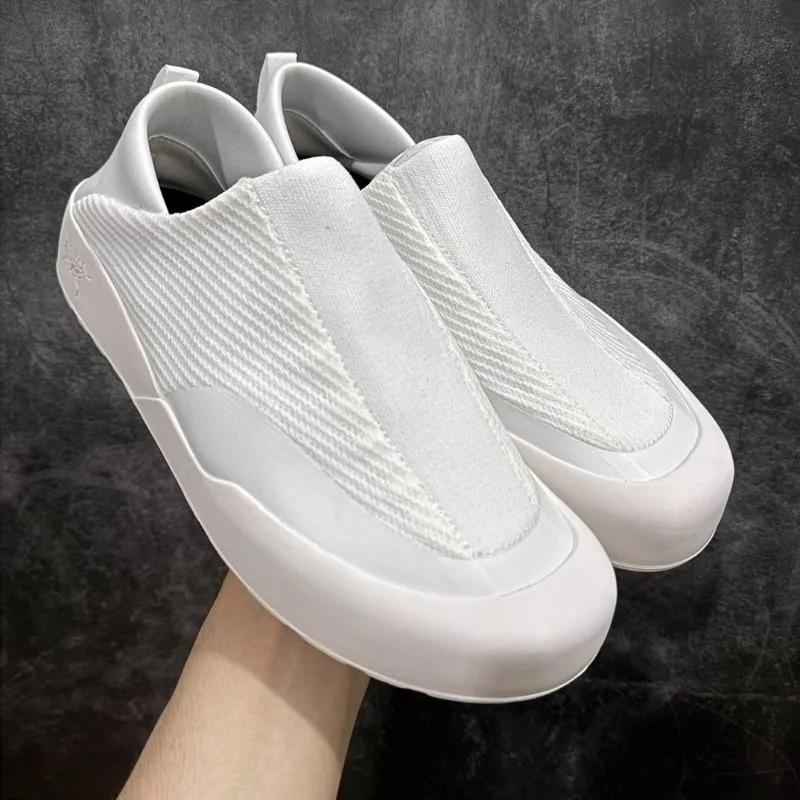 

2026 New Hiking Shoes Men Women Black White Outdoor Trekking Shoes Unisex Anti Slip Walking Shoes Couples Designer Sport Shoe