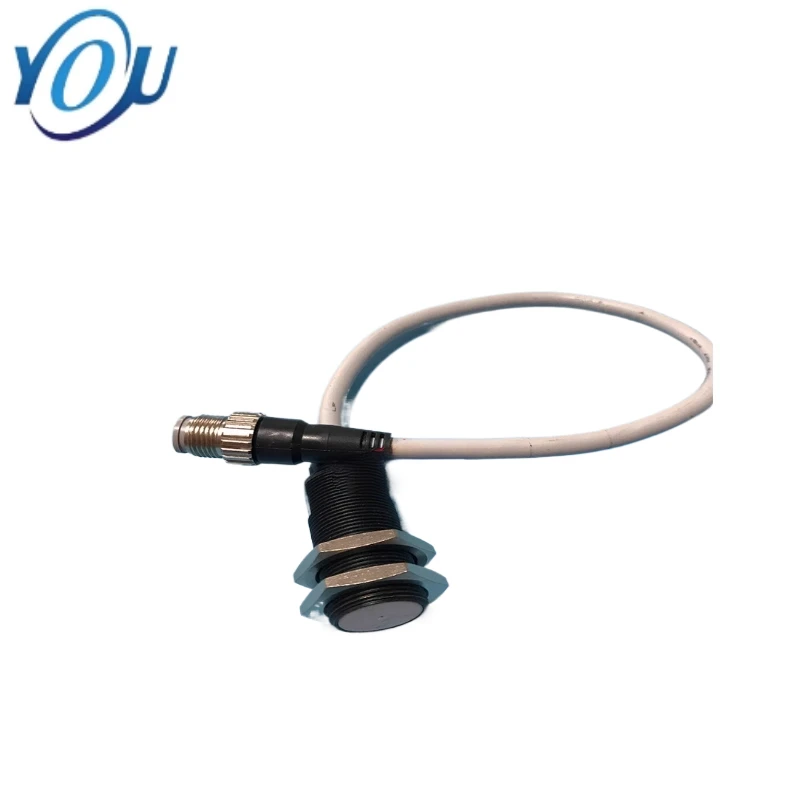 مستشعر مفتاح القرب الأصلي عالي الجودة جاهز للمصنع E2EQ-X11D218-T مع ضمان لمدة سنة واحدة