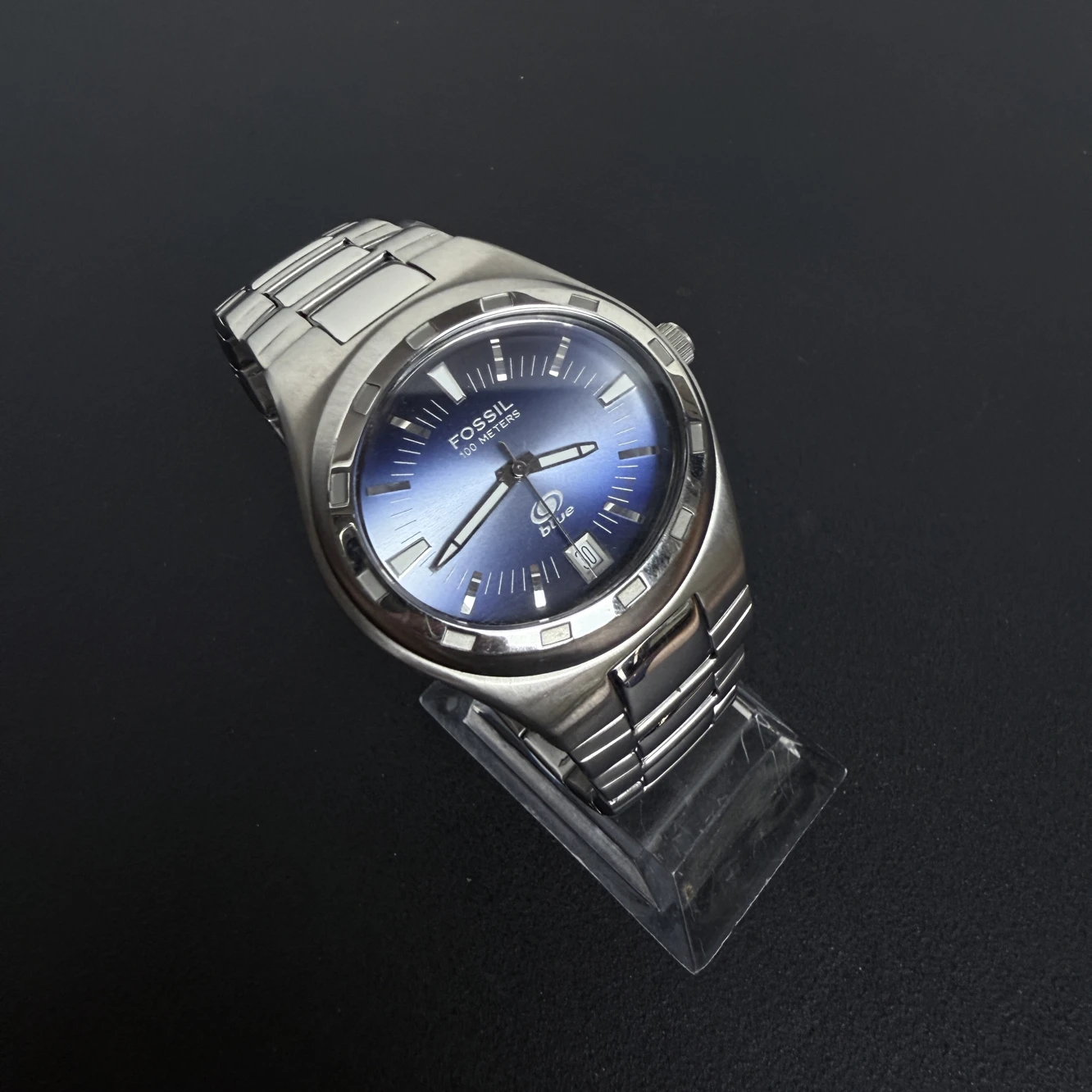 Relógio medieval europeu e americano azul moda retrô metal oval relógio de quartzo relógios para homens