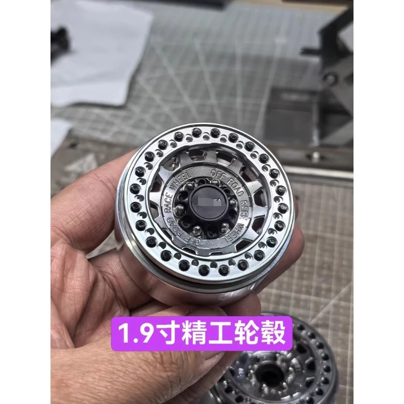 

1.9 Inch Metal Beadlock Rims Wheels Hub for RGT LC79 EX86160 Crawler - Scale Alloy Wheels Upgrade Parts for 1/10 RC Crawler