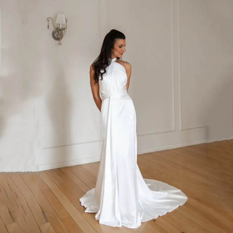 Simple White Mermaid Wedding Dresses Halter Neck Sleeveless Beach Backless with Button Bridal Gown Floor-Length 2026 Customized