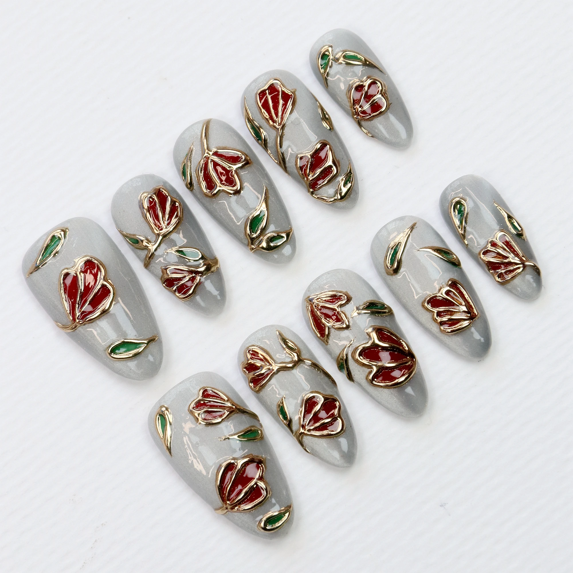 Vitrail de luxe à pression sur les ongles, or élégant, Nail Art rouge, vitrail Royal, Gel à paillettes œil de chat argenté coloré, 10 pièces