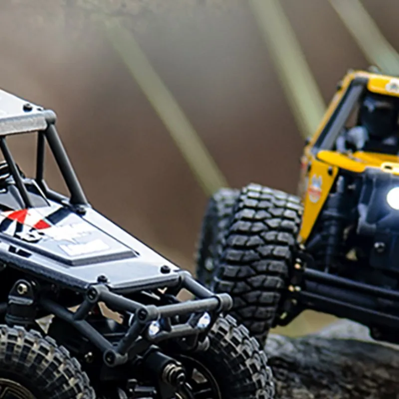 

UdiRC UCX2405PRO 1/24 RC Rock Crawler 4WD 2.4G Brushless Motor ESC Battery Off-Road Vehicles RTR Model Car Toys Gifts