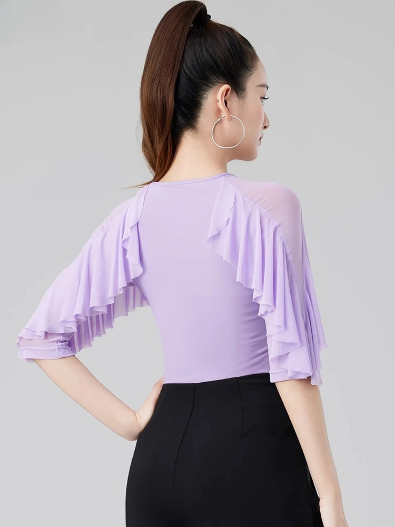 Haut de danse latine pour femmes adultes, nouveau Costume à manches en feuille de Lotus, pour salle de bal, Samba, spectacle de danse moderne, robe d'entraînement de danse