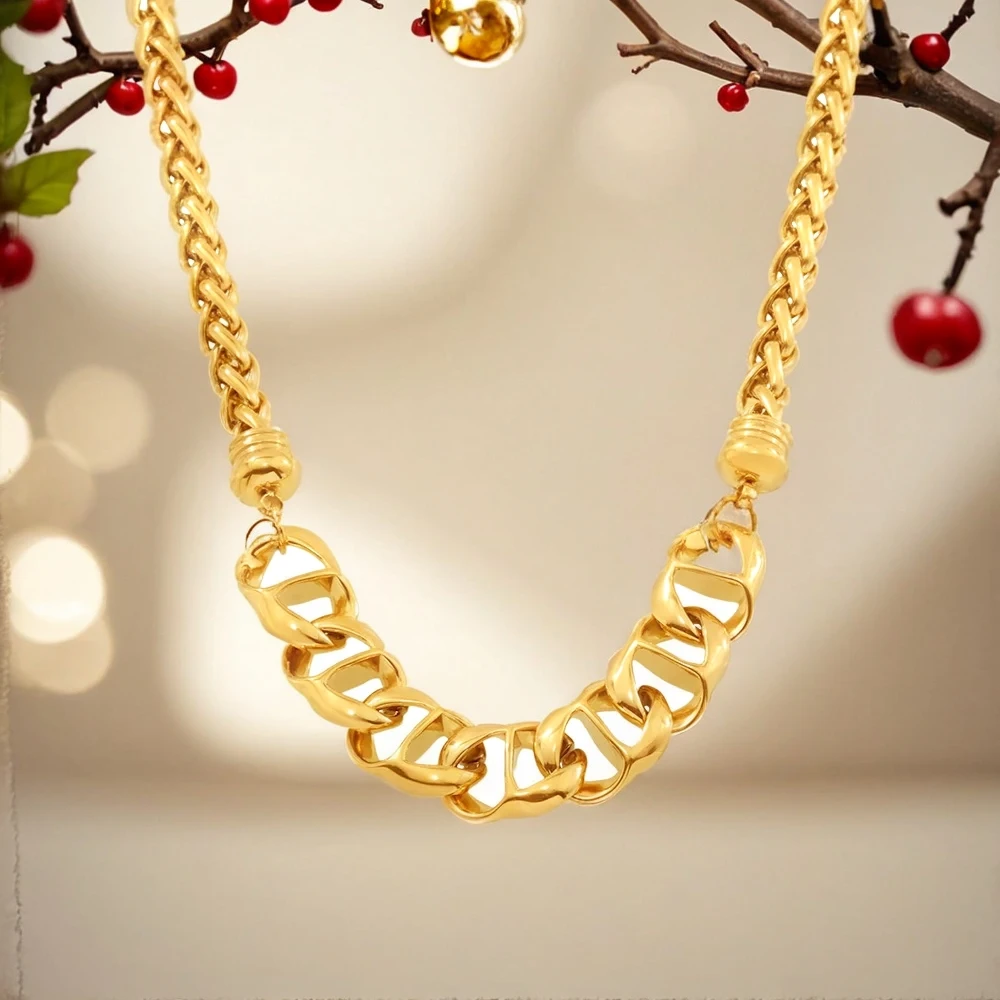 

Women's Necklace with Simple Style Pig Nose Chain Stainless Steel Fashionable and Versatile Jewelry Accessories