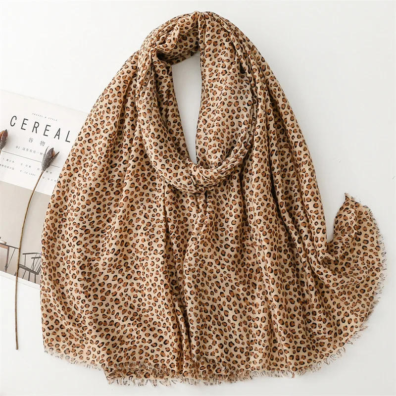 Vintage leopard hijab headscarf for women autumn winter vintage neckerchief elegant women's shawls female accessory