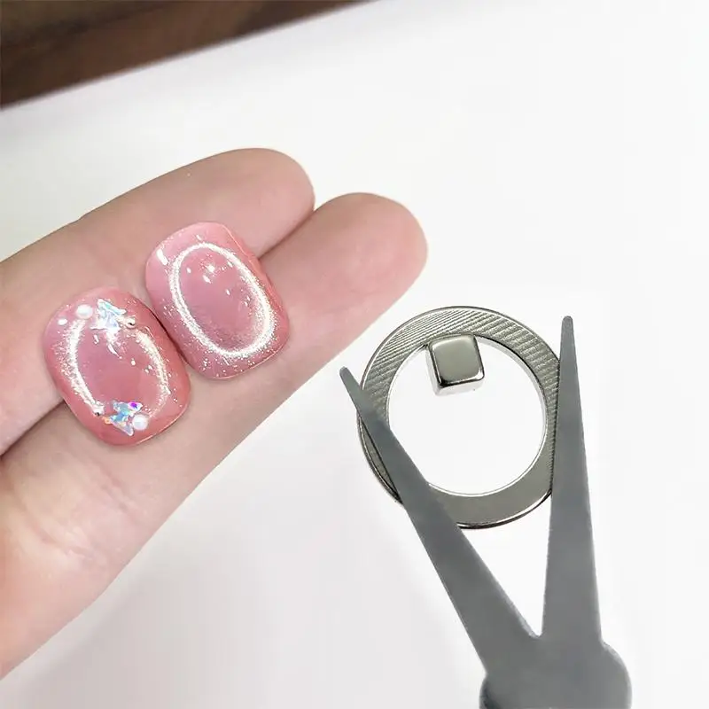 Black Hole Shape Cat Eye Nail Art Magnet Suck Hollow Cat Eye Nail Art Effect Magnet Ring For Magnetic Gel Polish Manicure Tools