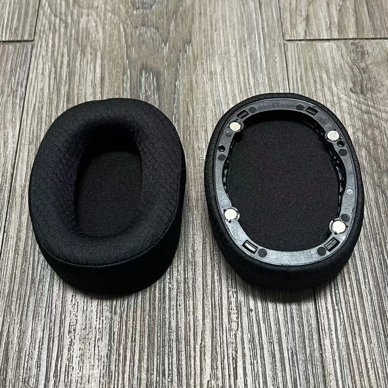 بطانة للأذن لسماعات Bowers & Wilkins B&W PX استبدال وسائد أذن عالية الجودة