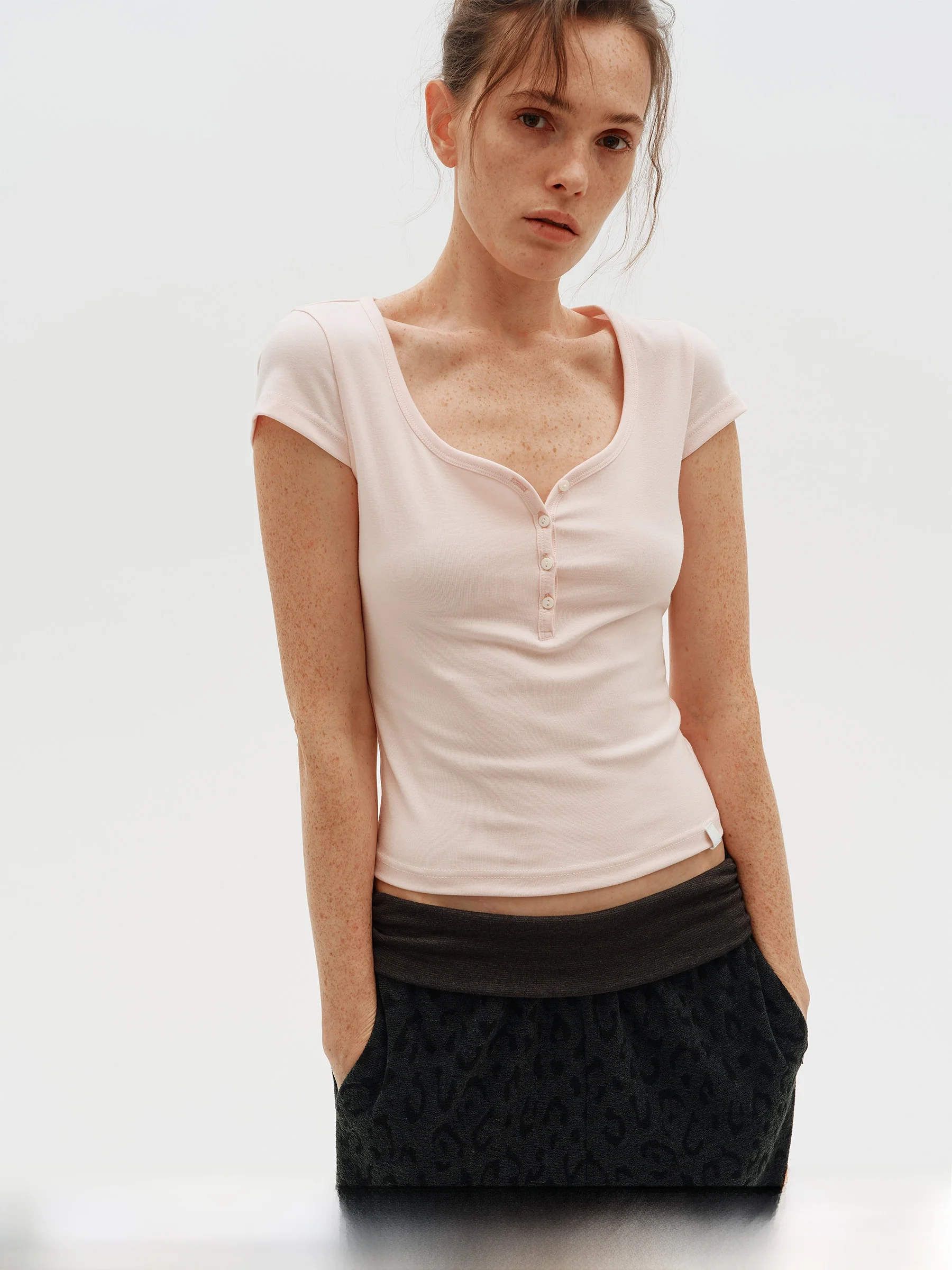 

Slim Fit Short Sleeve T-Shirt U-Neck Henry Collar Basic Style Women's Casual Wear Cotton Lyocell Spandex Blend Chinese Produc...
