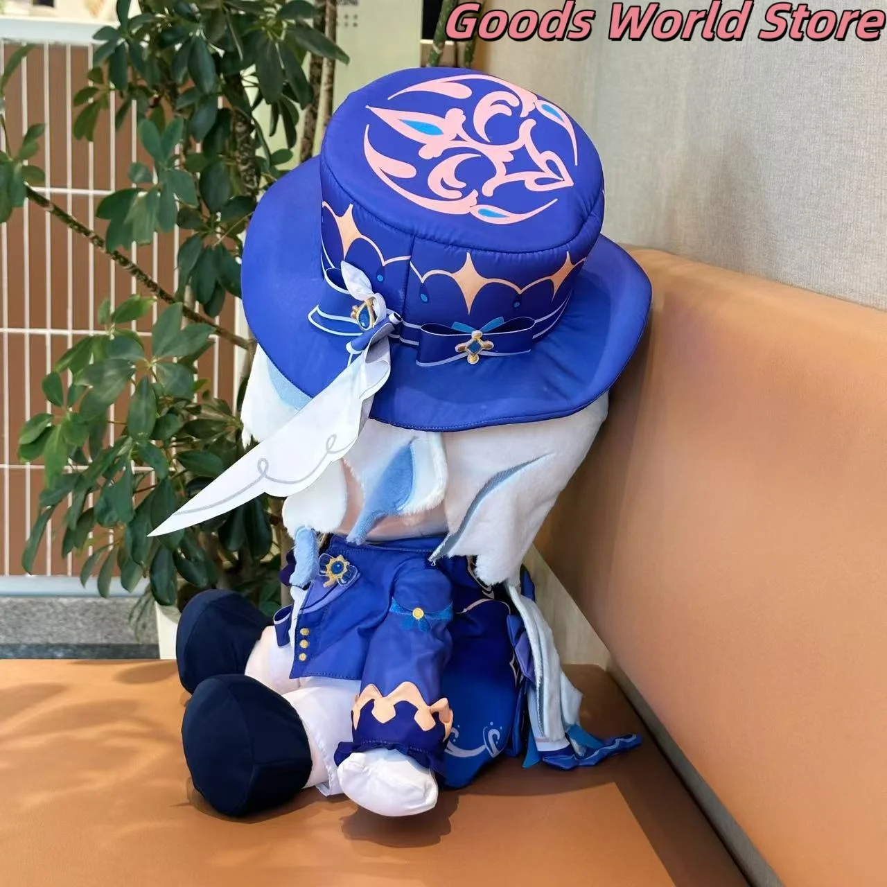 Dostępny od ręki Poduszka Furina model siedzący ozdoba dekoracja Genshin Impact Furina Kostium Cosplay Anime Śliczny Prezent na Halloween