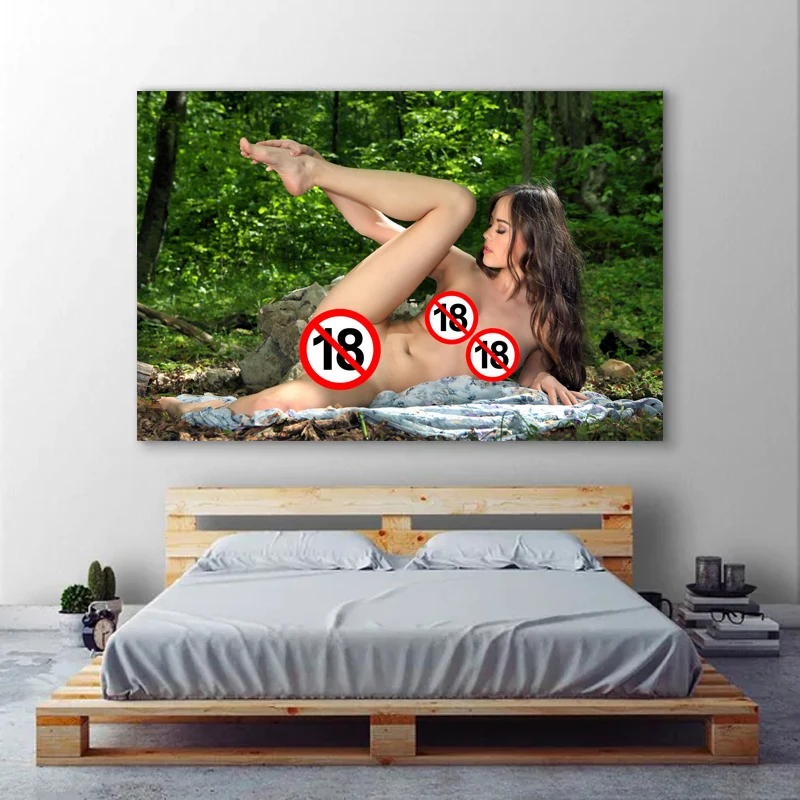 Sexy Model Brunette Tits Girl Li Moon Naked Woman Picture Canvas Printings Home Decor Bedroom Painting Wall Art Poster