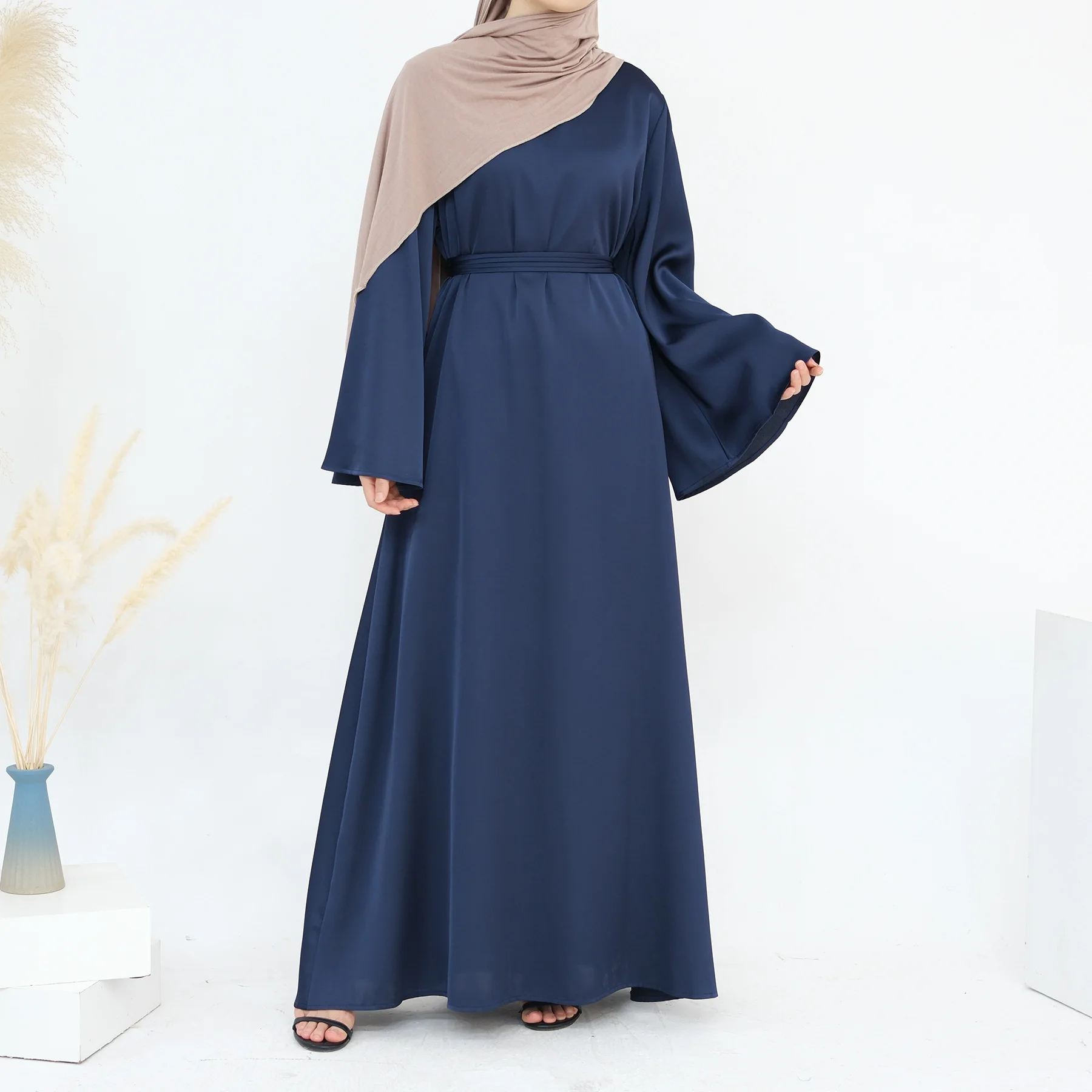 

Morocco Kaftan Eid Muslim Women Satin Maxi Dress Ramadan Islam Clothing Arabic Robe Dubai Abaya Turkey Caftan Femme Musulmane