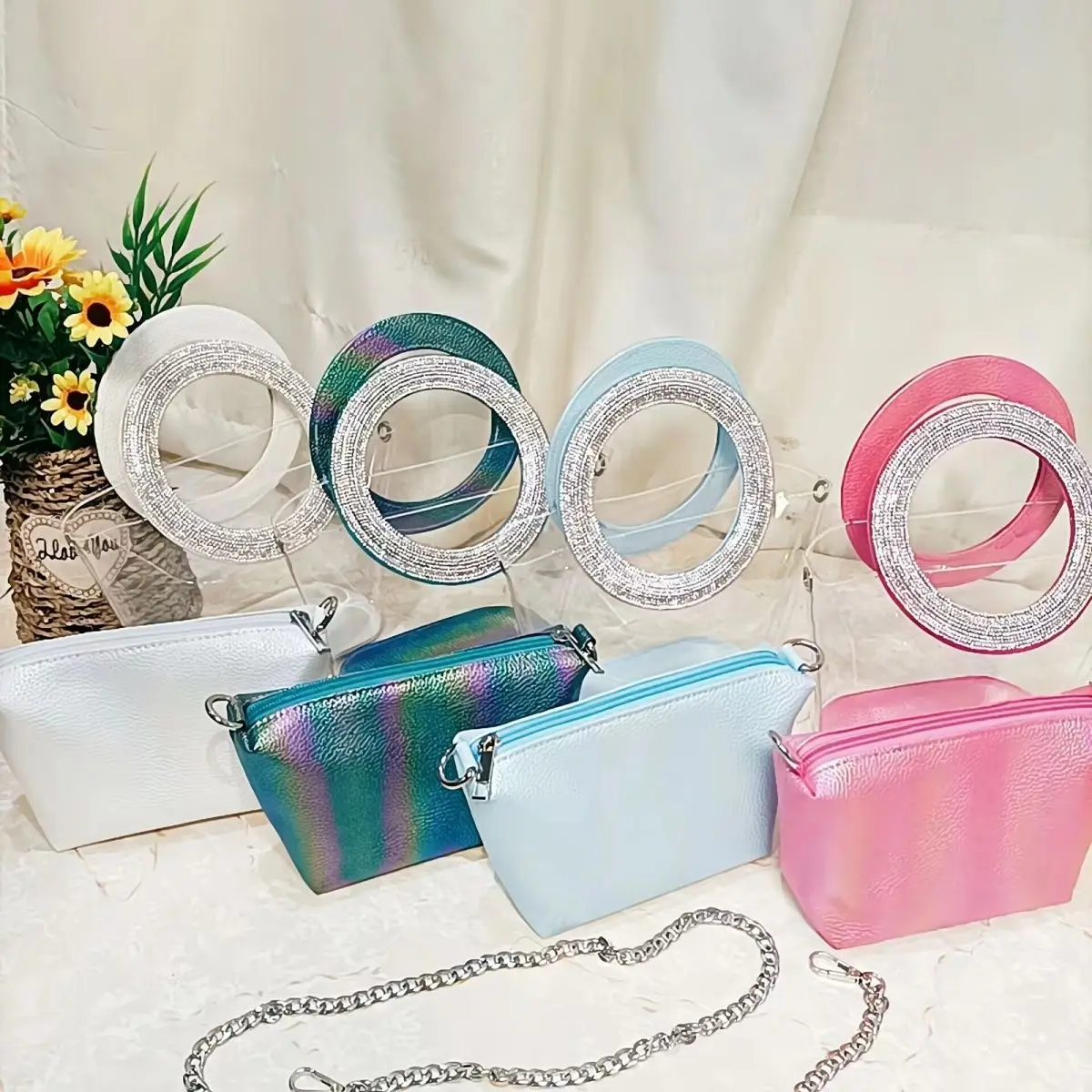 กระเป๋าถือทรงกลมใสประดับเพชรหรูหราสำหรับงานแต่งงาน งานเลี้ยงธุรกิจ ผู้หญิง