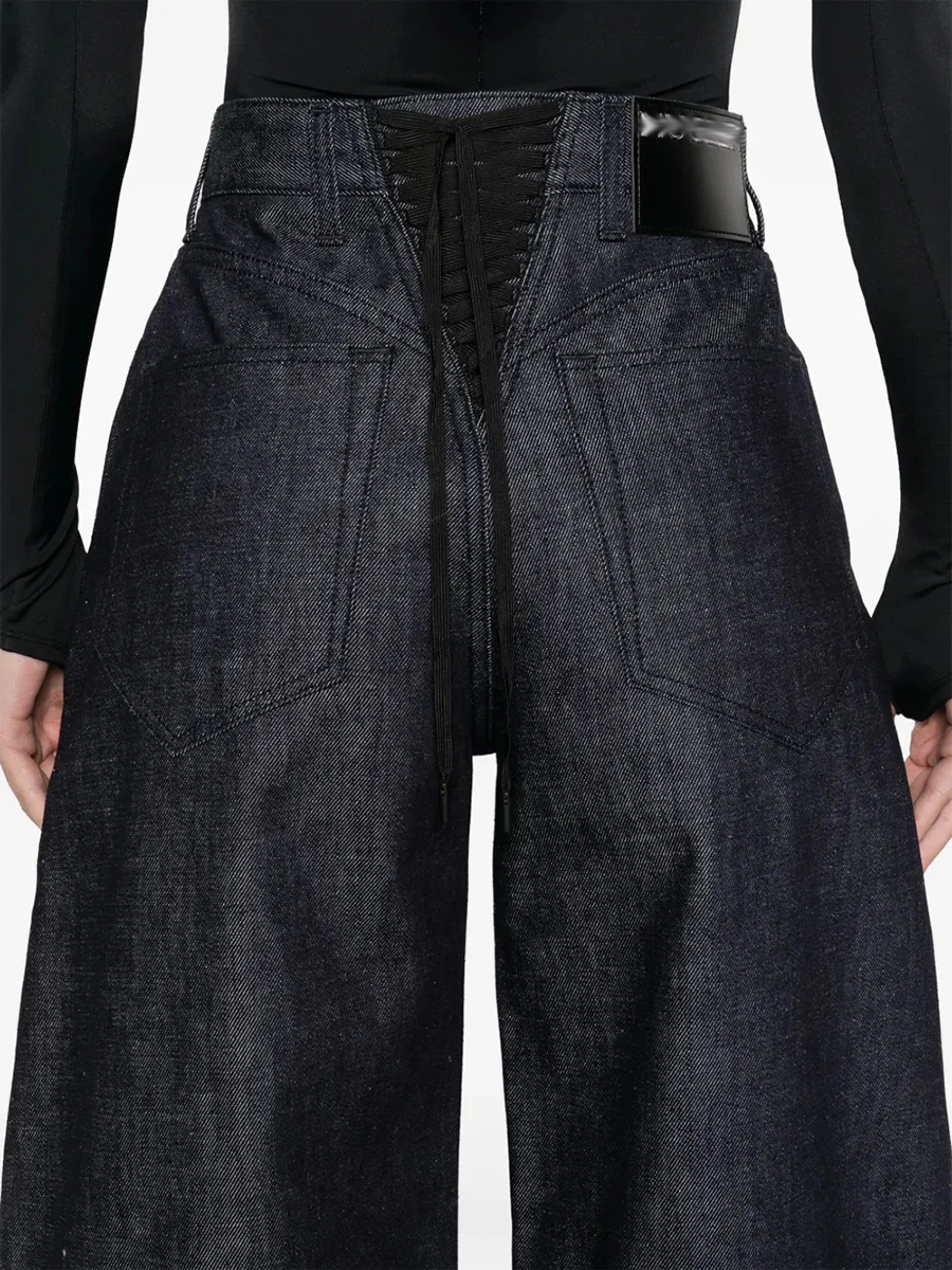 TWOTWINSTYLE Jeans Kasual Berenda Sambungan Longgar Solid untuk Wanita Jeans Temperamen Saku Tambal Sulam Pinggang Tinggi Fashion Wanita Baru