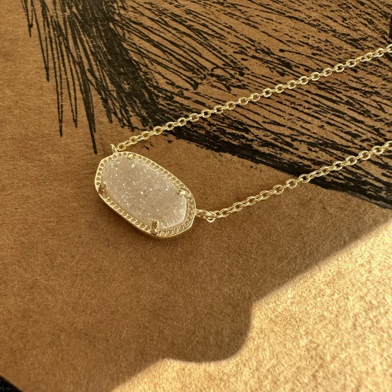 YEEVAA Iridescent Drusy Gemstone Natural Crystal Pendant Necklace for Women, Fashion Jewelry, Unique Gifts