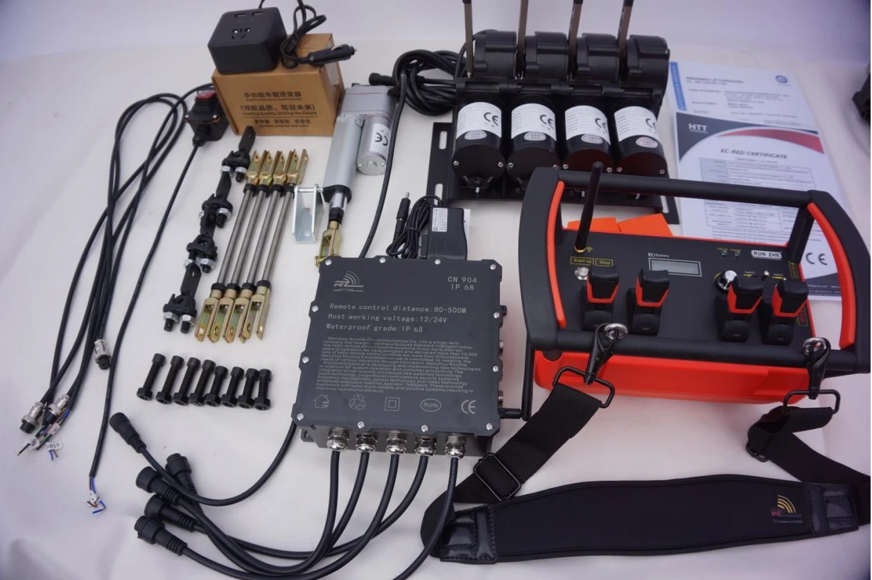 

4 Joystick IP68 Water Proof Crane Remote Control for Truck-mounted Crane Use Clutch Motor Contacted with Joysticks