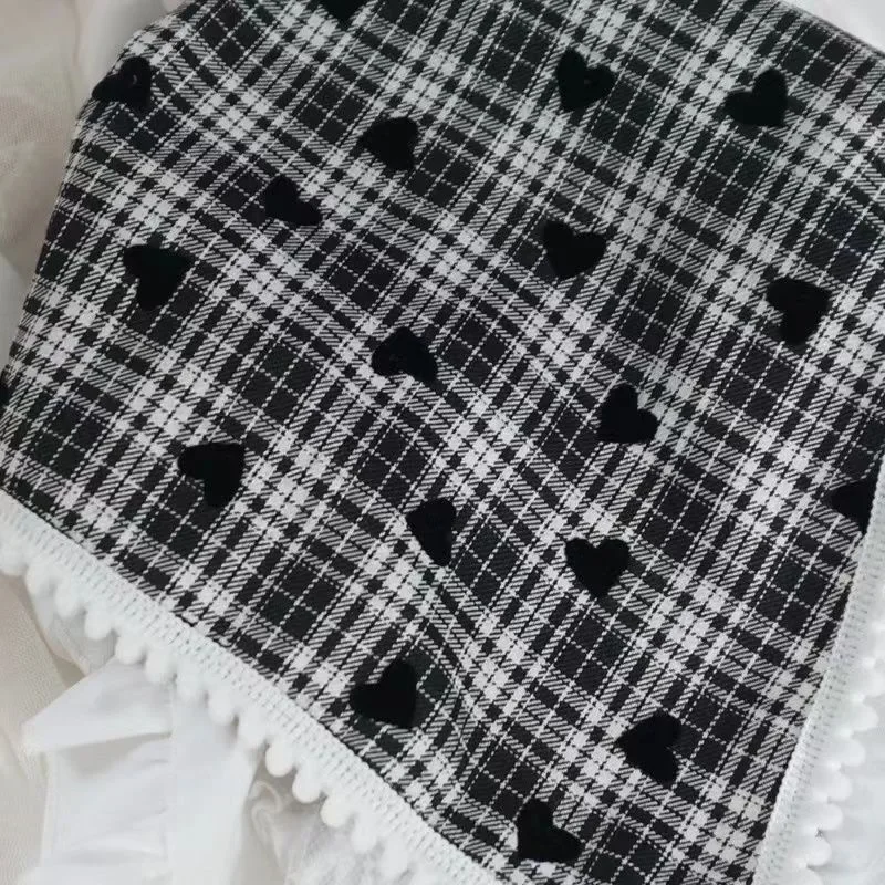 Bandanas Lolita Vintage à carreaux en forme de cœur, bandeau tricoté au Crochet fait à la main, serviette triangulaire pour cheveux Spice Girl