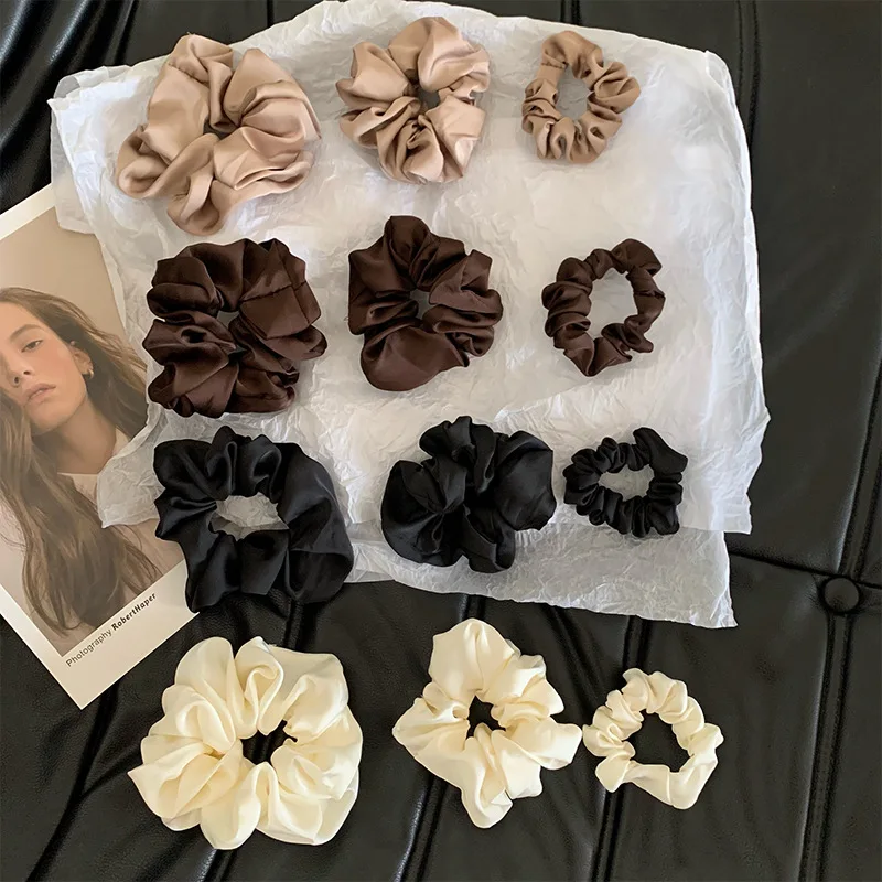 Scrunchies grandes de gama alta en 4 colores, lazo para el cabello, textura cremosa, superficie de satén suave sedosa, cuerda para el cabello marrón, Otoño e Invierno