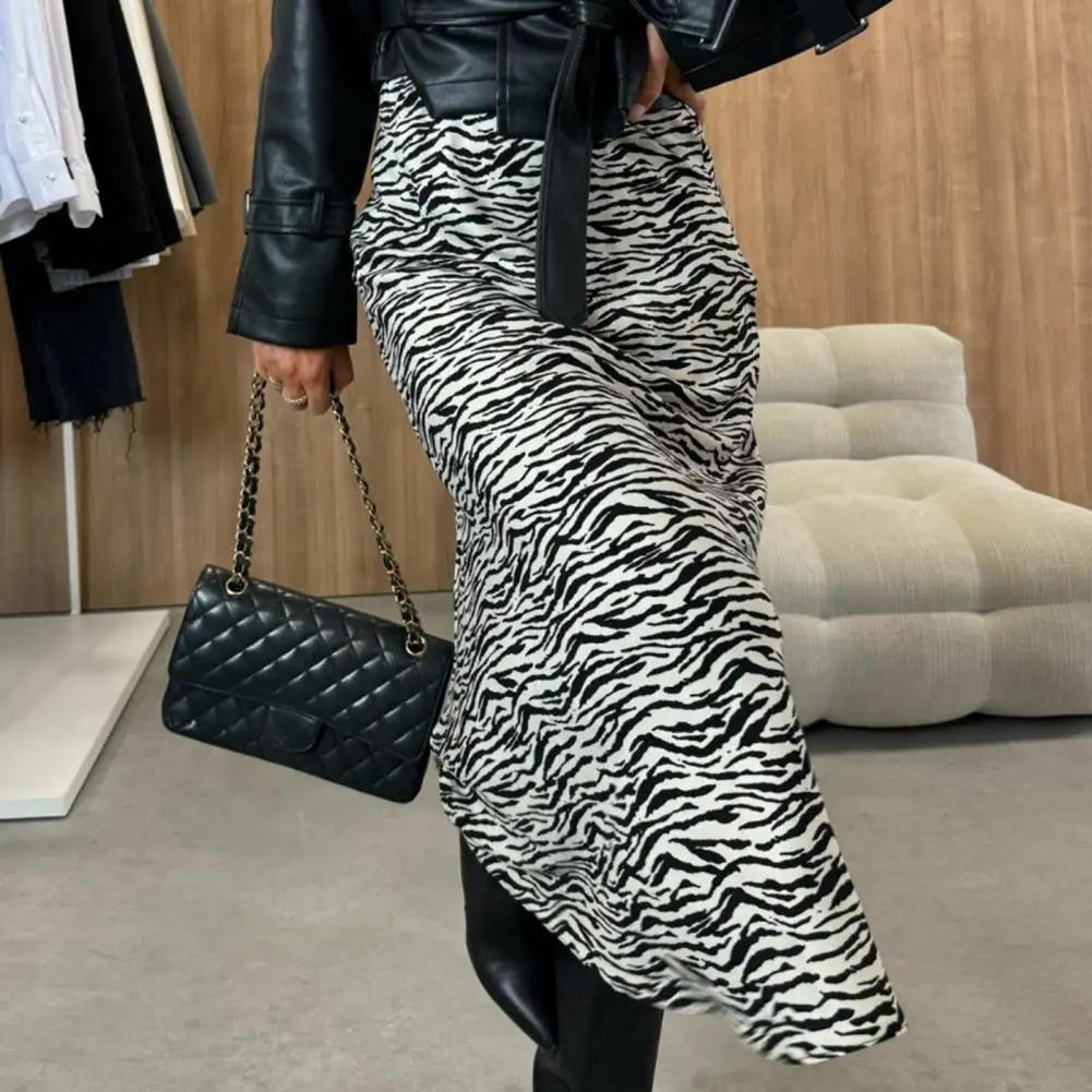 Leopard Patterned Skirt Leopard Print High Waist Midi Skirt with Zipper Detail Women's Commuting Style Mid-calf for Everyday