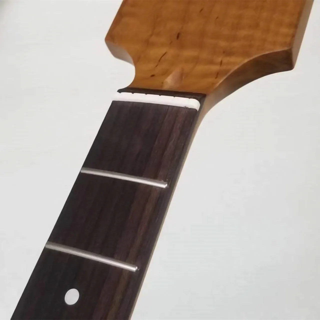 

2025 24 Frets Paddle Neck Roasted Flame Maple Rosewood Fingerboard 25.5" Scale Length Paddles Headstock