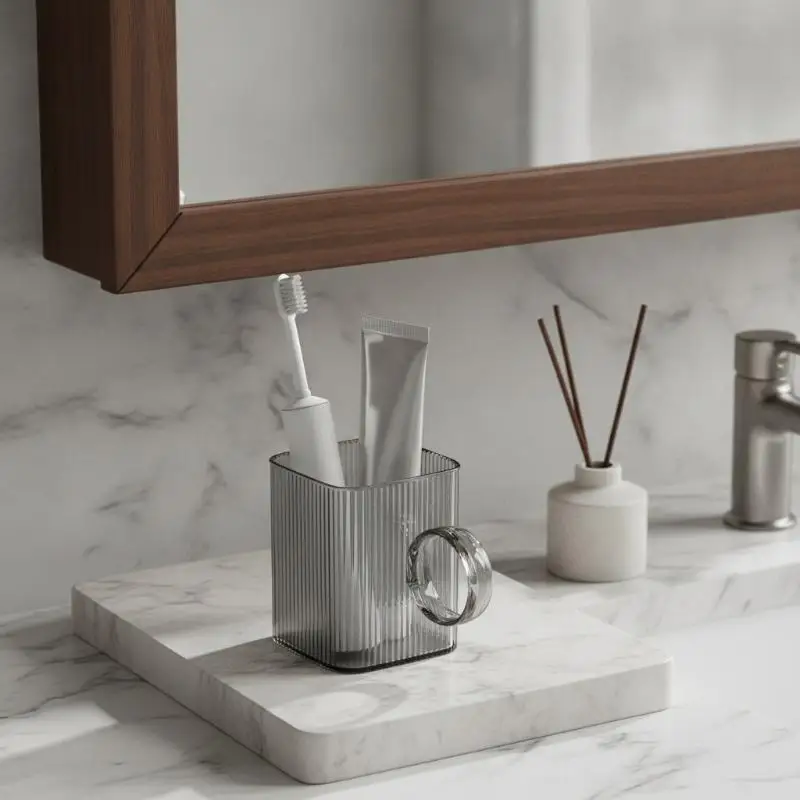Nordic Translucent Mouthwash Cup With Handle Durable Anti-Drop Bathroom Toothbrush Holder Plastic Rinsing Cup For Toiletries
