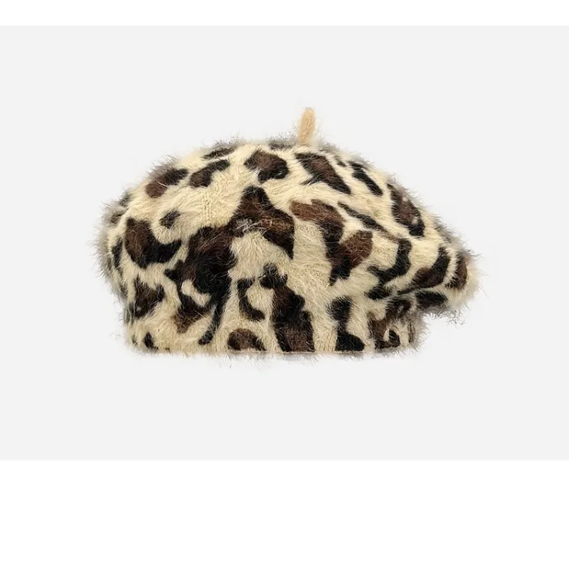 New Niche Retro Leopard Print Plush Beret Women\'s Autumn and Winter Temperament Versatile Trend Warm Dome Painter Hat Kpop