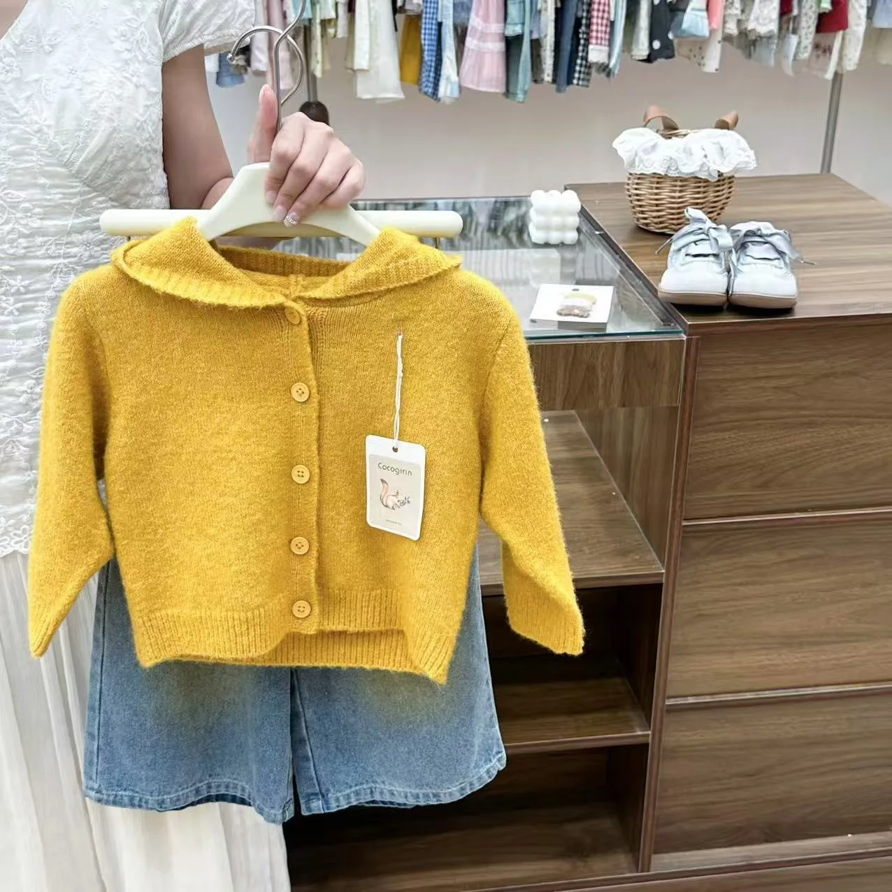 Children's Star Hooded Knitted Cardigan 2026 Autumn/Winter New Style Children's Fashion Versatile Soft Sticky Sweater Coat