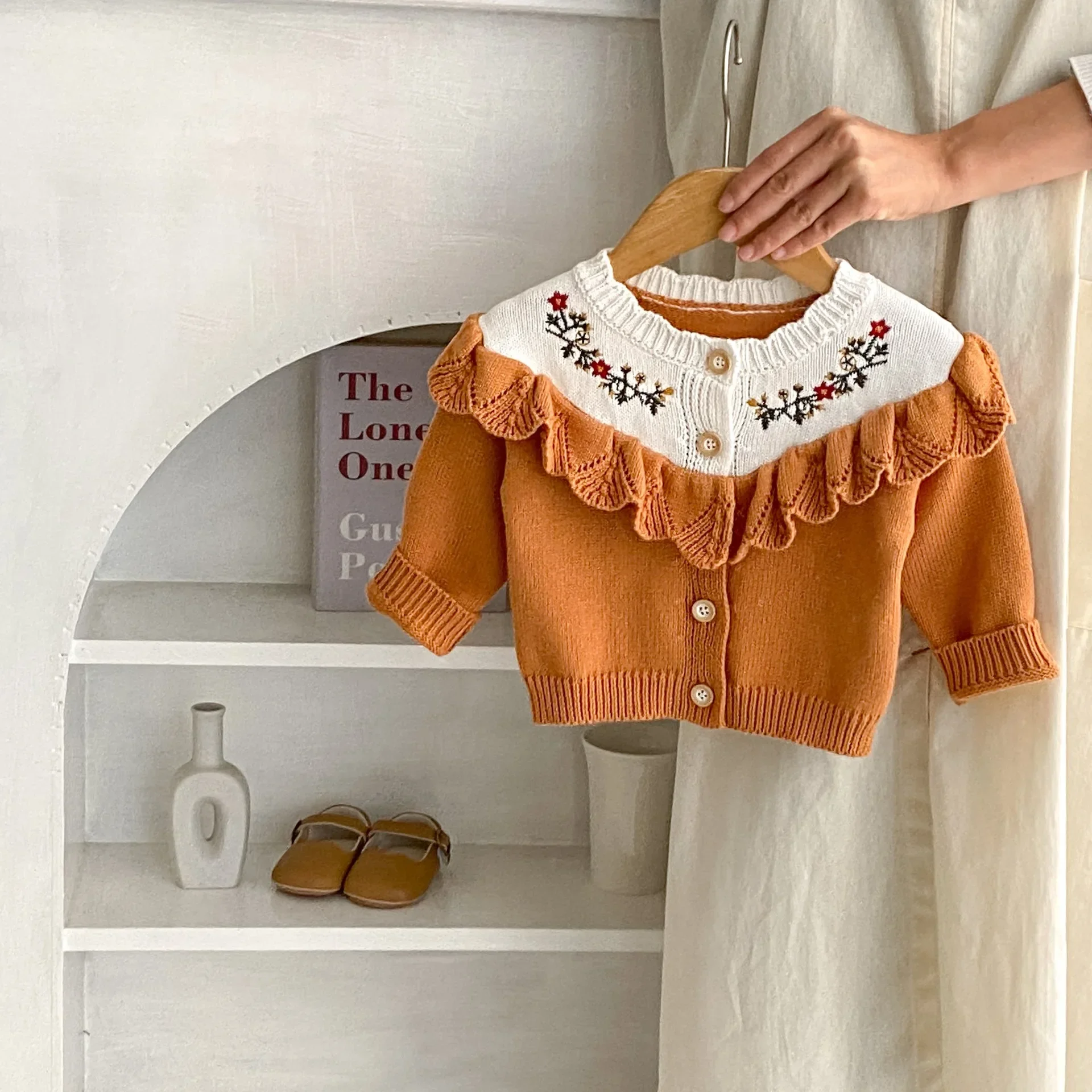 

2024 New Autumn Toddler Baby Girl Knitting Cardigan Long Sleeved Knitted Embroidery Newborn Baby Girls Sweater Baby Clothing