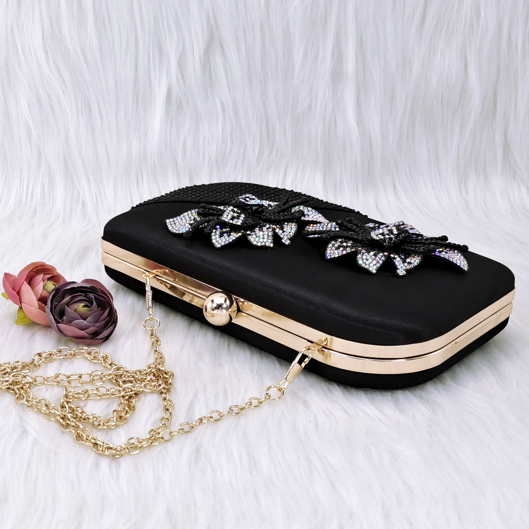 Italian Design 2021 Nigerian Fashion Elegant Ladies Shoes and Bag Set With Special Flower Decoration in Black Color for Party