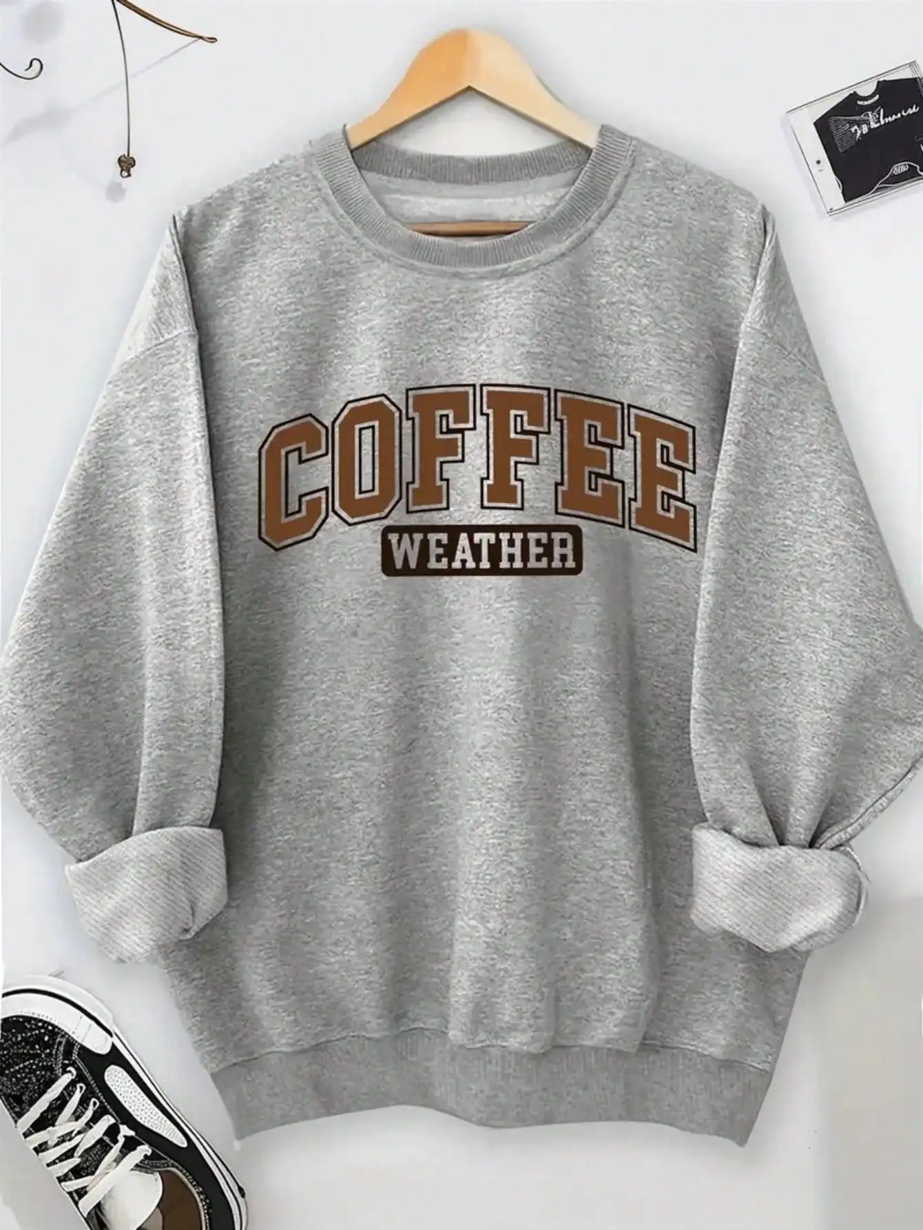 

Women's Loose Fit Round Neck Sweatshirt with Coffee Weather Graphic Print