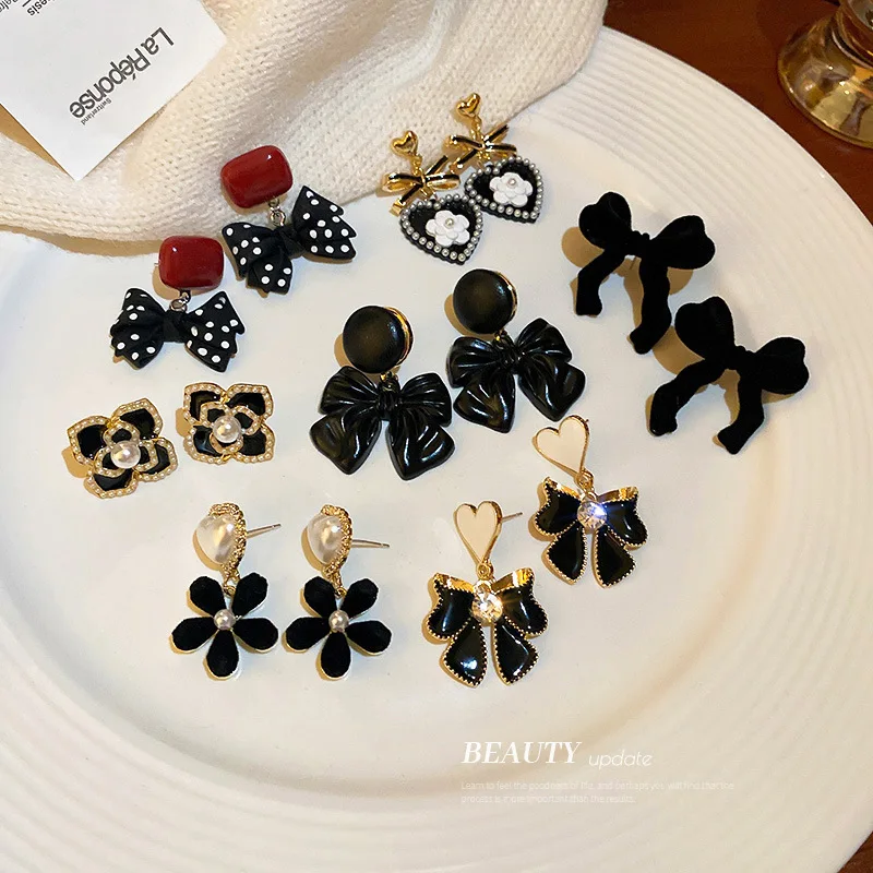 Korean Style Fashion Bow Camellia Earrings For Women Girls Fashion Pearl Heart Jewelry Accessories Elegant Vintage Ear Rings
