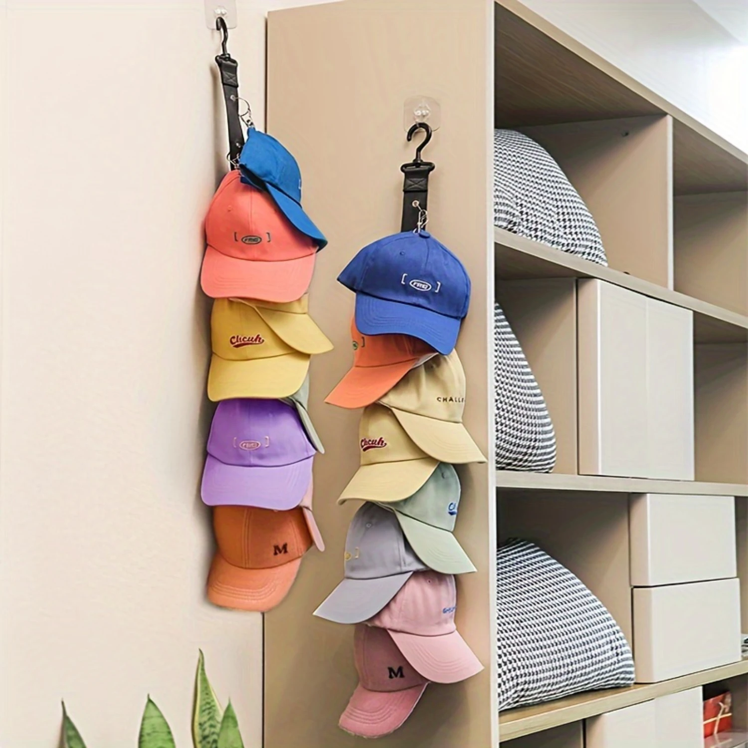 Baseball Cap Organizer with Eight Clips - Holds Up to 16 Hats, Hat Holder for Beanie Hanging, Clothing Store Hat Rack