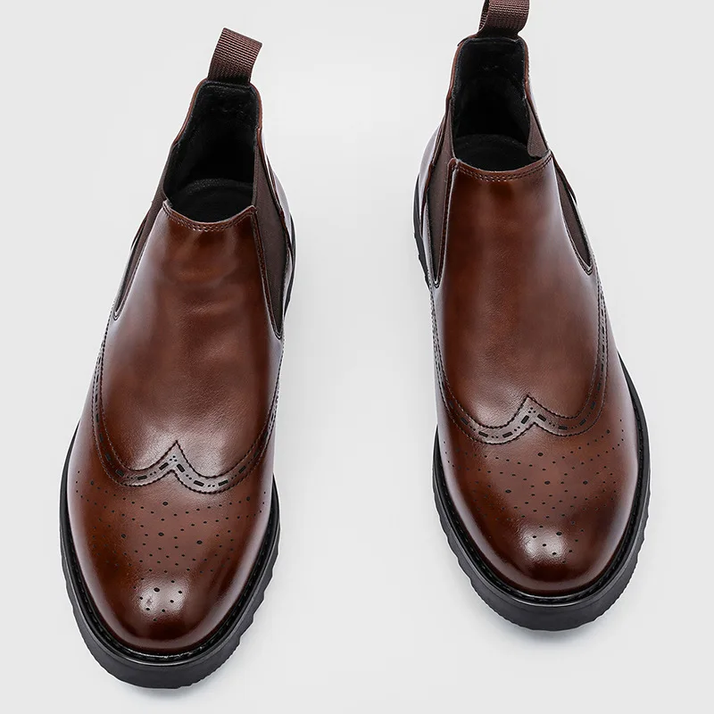جديد 2026 خمر البريطانية الرجال أحذية من الجلد الخريف الربيع الأعمال في الهواء الطلق العمل الأدوات حذاء من الجلد البروغ تشيلسي الأحذية