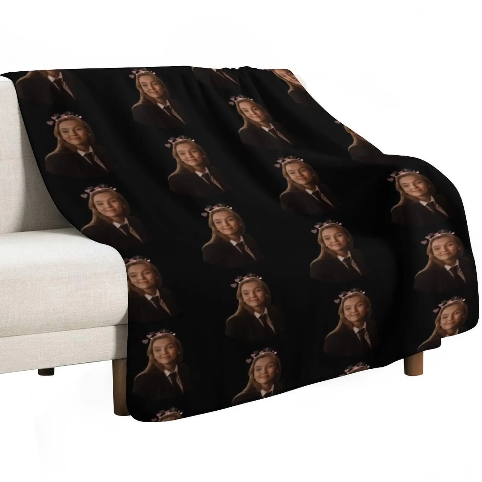 Villanelle in a Suit Throw Blanket Sofa Throw Softest Soft Thermals For Travel Decorative Throw Bed Blankets