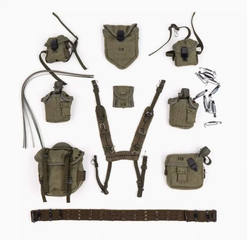 

QOM-1035 1/6 Vietnam War 101st Airborne Division 1969 Chest Hanging Bags Model