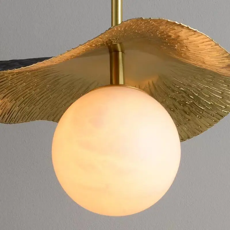 Simple Brass Natural Marble Round Ball Pendant Light - Creative Design Lotus-shaped Bedroom Headboard Dining Room Lamp Alabaster
