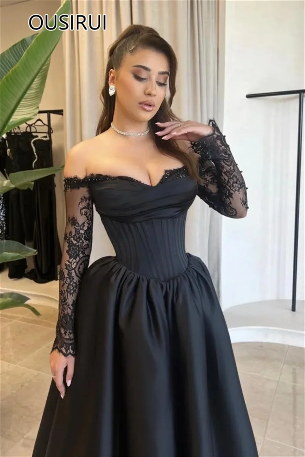 Saudi Evening Party Gown with Long Lace Sleeve Off-Shoulder Satin Arab Bridesmaid Dress A-line Backless Tea-Length Custom Made