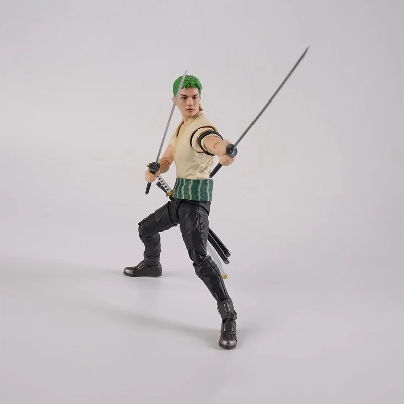 Bandai Originale Genuino Figura One Piece Stagione 1 Modello Kit SHF Roronoa Zoro Collezione Action Figure Modello per Ragazzi Giocattoli Regali