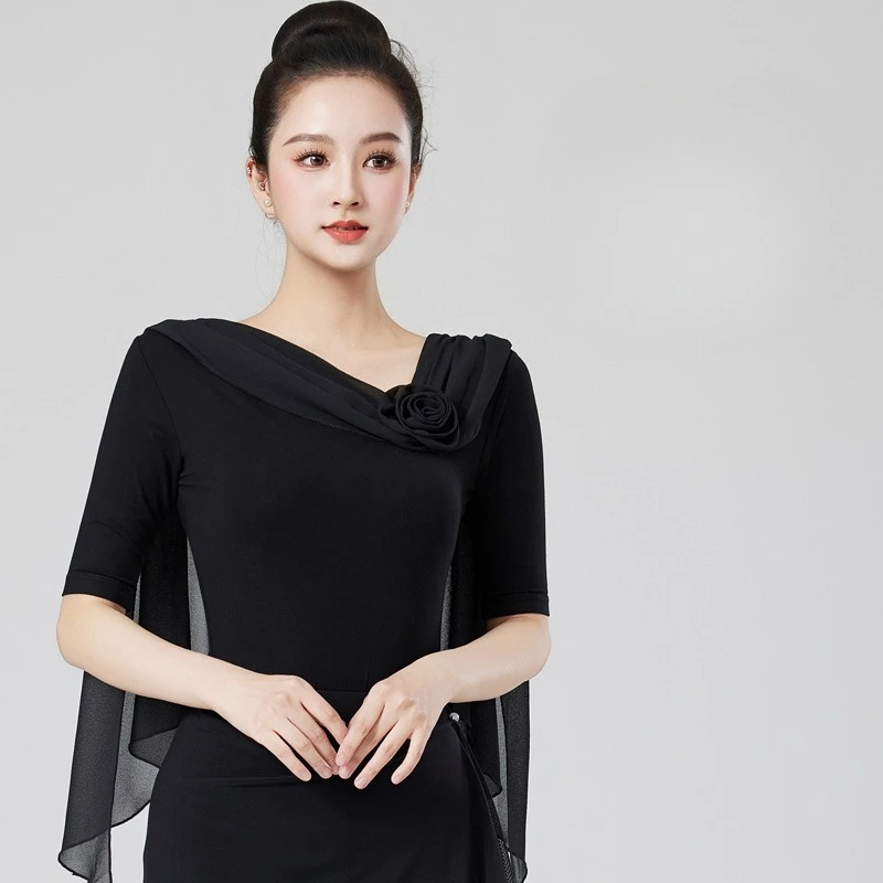 Comfortable and Versatile Figure-flattering Latin Training Wear for Women Dance Model Runway Practice Attire Latin Dance Top