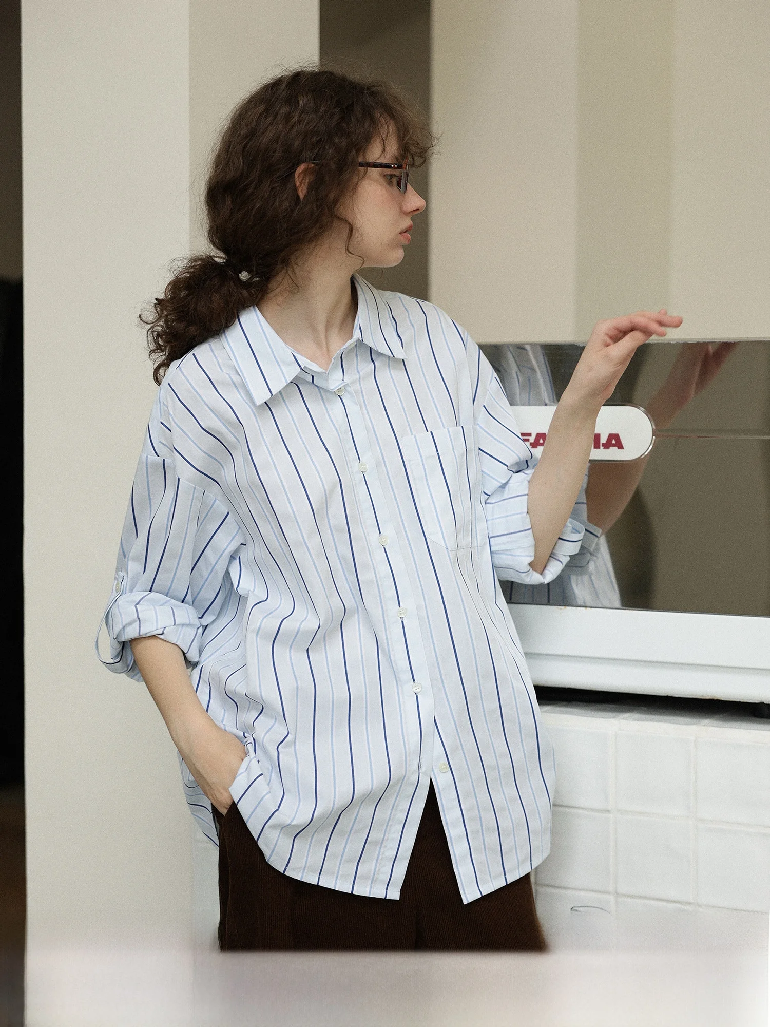 

Enroute Casual Striped Color-Woven irt oulder-Drift Sve Turn-down Collar Button Fem Loose Fit Breathable Cotton Lon...