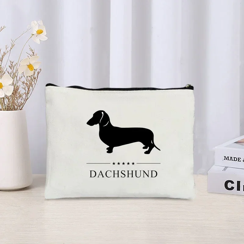 Kawaii Dachshund Cartoon Makeup Pouch, Lápis Case, Estudante Papelaria Armazenamento, Cute Cosmetic Travel Designer, Perfume Clutch