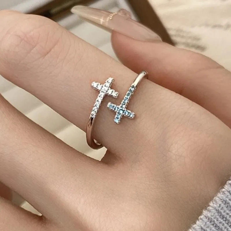 VENTFILLE 925 فضة الصليب الدائري للنساء كول الأزرق كريستال الكلاسيكية مكتب Ins مجوهرات هدية دروبشيبينغ بالجملة