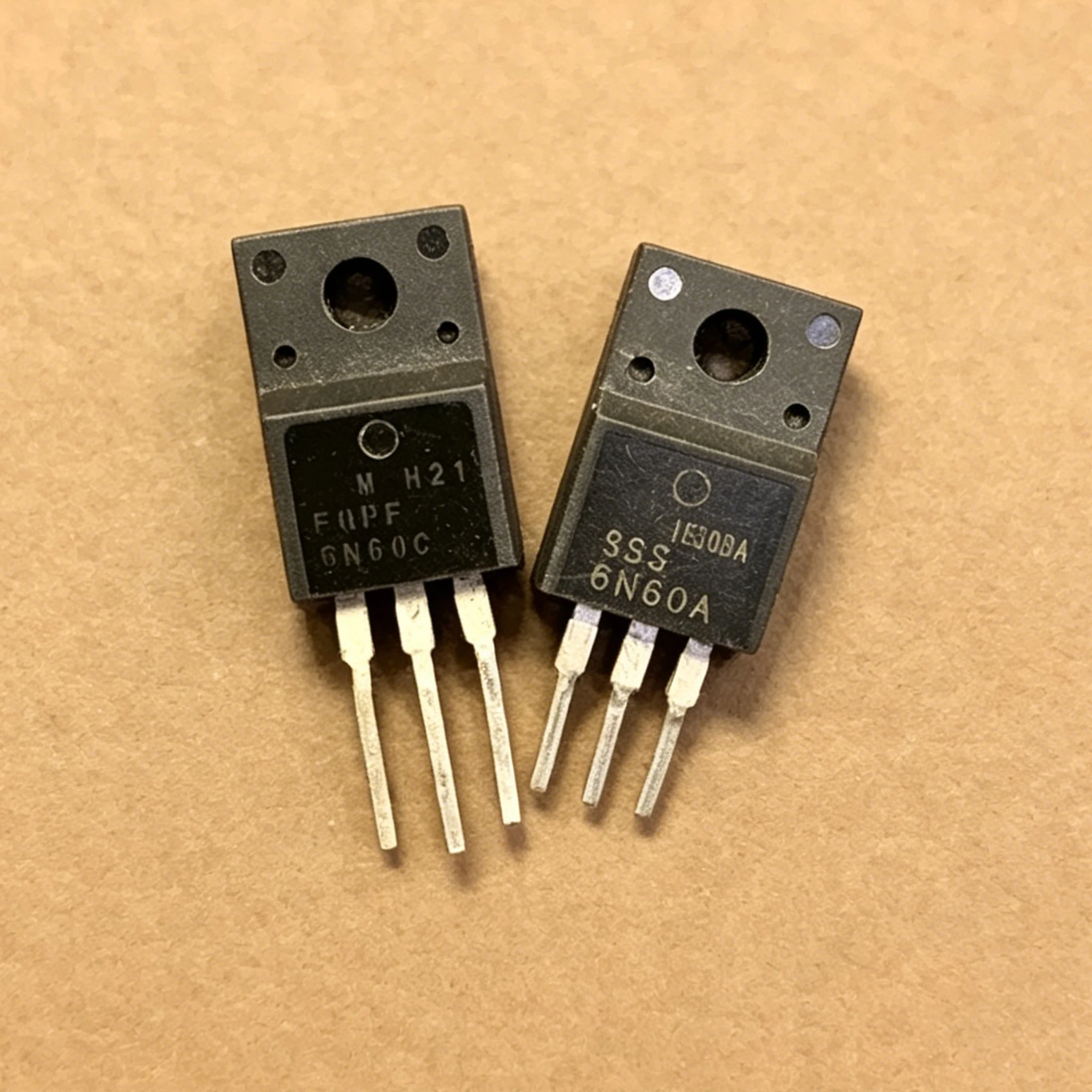 Original disassembly P6NK60ZFP STP6NK60ZFP TO-220F SSS6N60A FQPF6N60C In Stock 1pcs