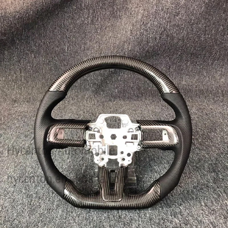 أسعار الجملة عجلة جلدية مثقبة من ألياف الكربون خياطة سوداء رياضية مناسبة تمامًا لعجلة قيادة السيارة #3