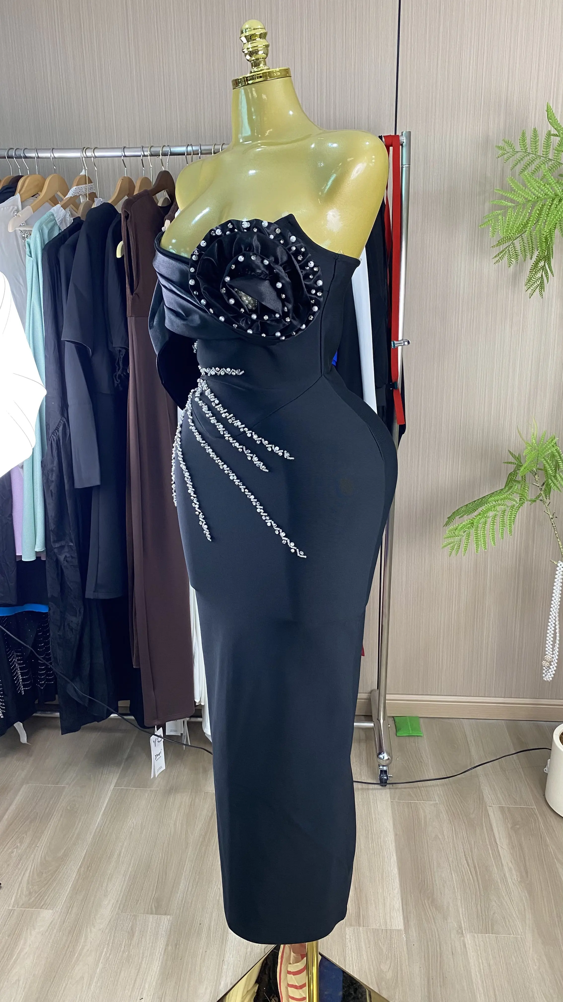 Fashionable wholesale rhinestone tight bandage dress, elegant off-shoulder sleeveless women's evening gown-GZXX900