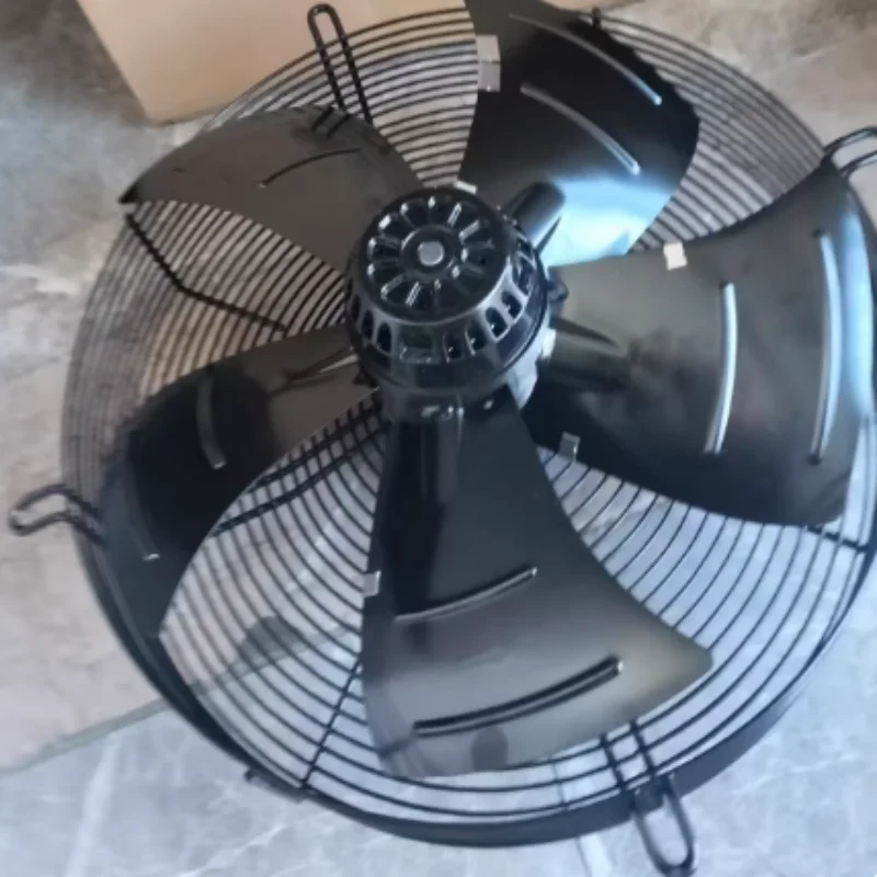 

Промышленный осевой вентилятор A4E450-AP01-20: высокопроизводительный, с большим объемом воздуха, для эффективного отвода тепла в промышленных шкафах управления