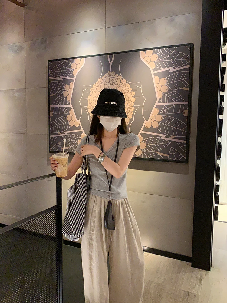 

Трикотажная футболка Slim Fit с V-образным вырезом и коротким рукавом, удобная, милая, для повседневной носки, из смеси хлопка и полиэстера, для поездок на работу, летняя футболка