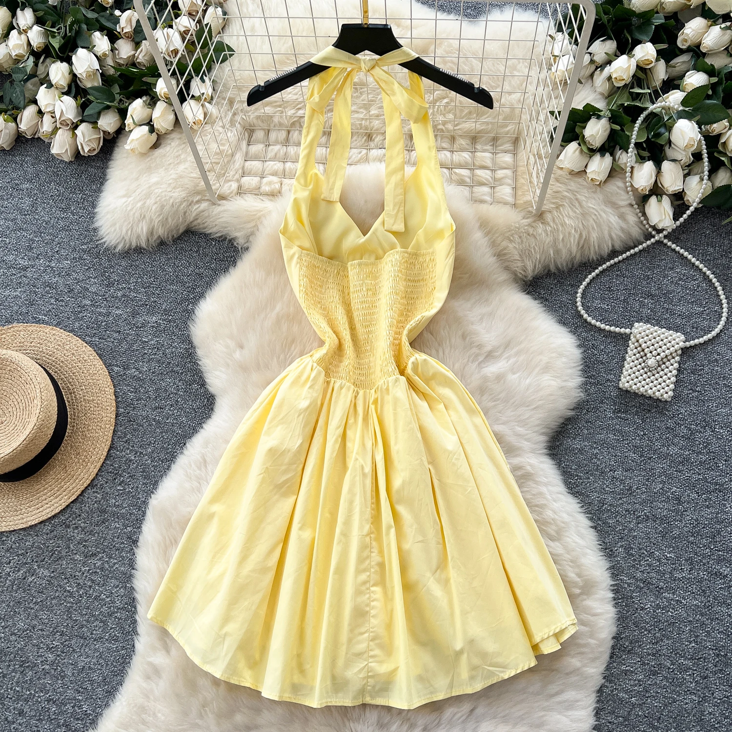 Elegancka, seksowna sukienka mini w stylu boho z dekoltem w serek, słodkim wiązaniem na szyi, w kształcie litery A, idealna na lato.