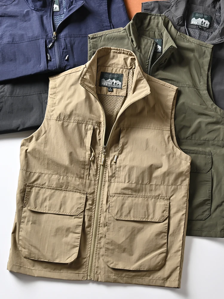 

Многофункциональный мужской жилет для улицы, осенний жилет для пешего туризма и пешего туризма с несколькими количествоми Faionable Busin Casual Sle