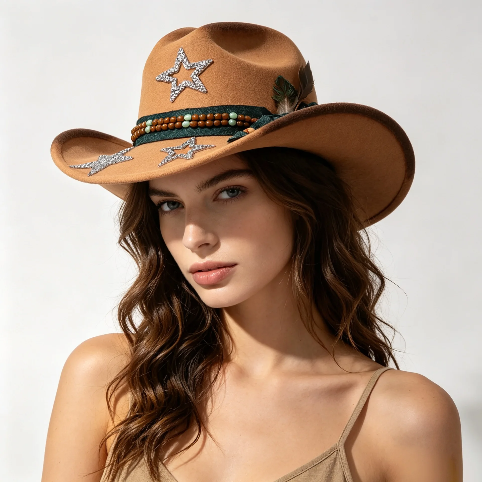 Western Cowboy Hat for Women White Gradient Brim Felt Cowgirl Hat with Rhinestone Pentagram Feather Beaded Belt Retro Wide Brim